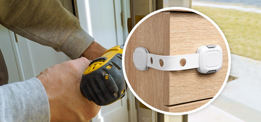 Childproof Sliding Door Locks in Templeton, CA
